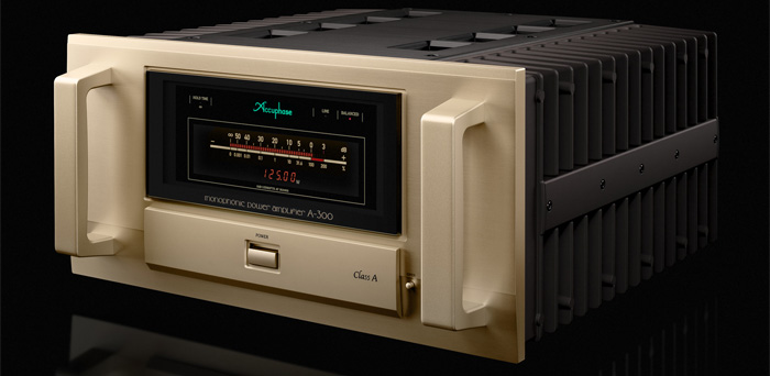 Чрезвычайно низкий уровень шума и высокий демпинг фактор