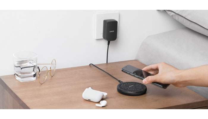 Заряжай не снимая чехол