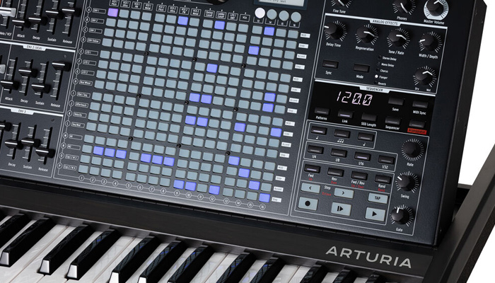 Arturia MatrixBrute