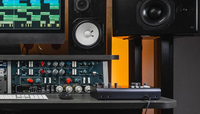 Удобная программная консоль и назначаемые кнопки