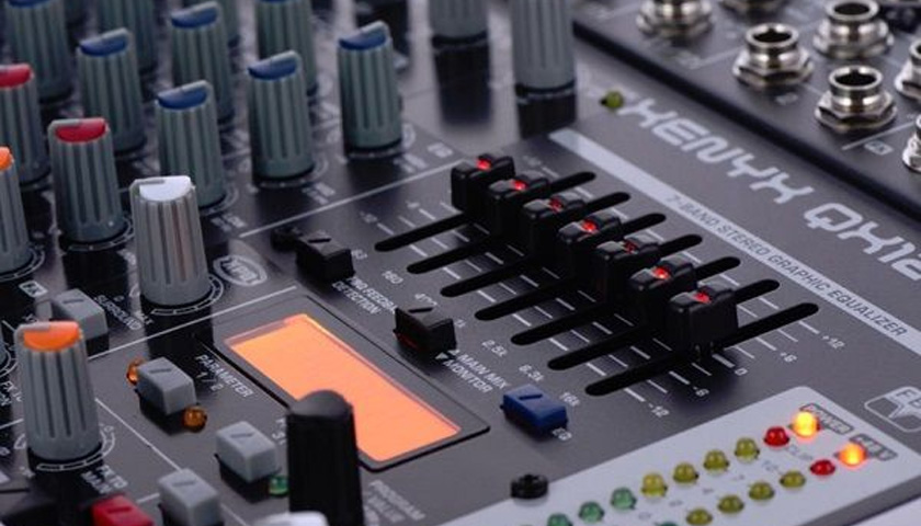 Основные секции консоли