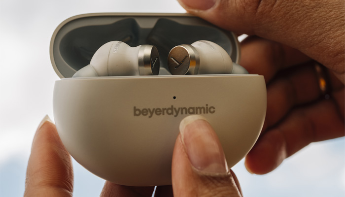 Фирменный динамик 10 мм