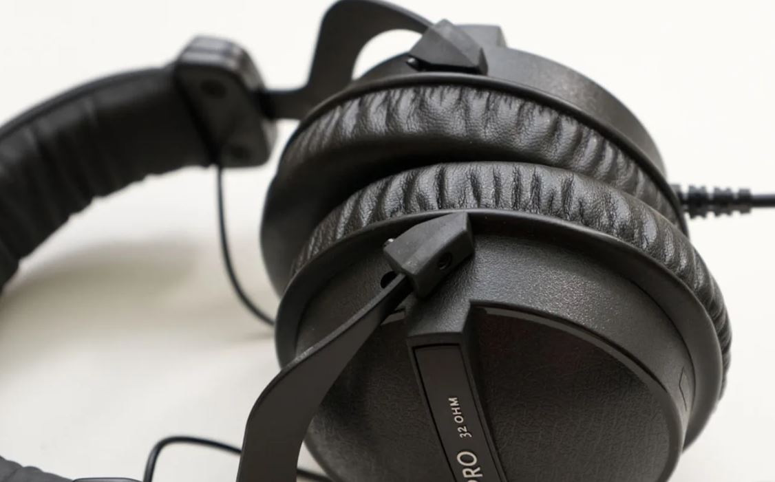 Наушники Beyerdynamic DT 770 PRO 32 ohm купить в Москве, цена 22990 руб. в  интернет-магазине Dr.Head