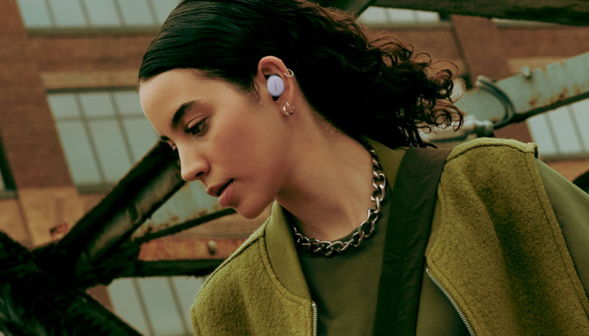Bose QuietComfort Earbuds удобные наушники для улицы