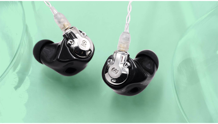 CAMPFIRE AUDIO Equinox