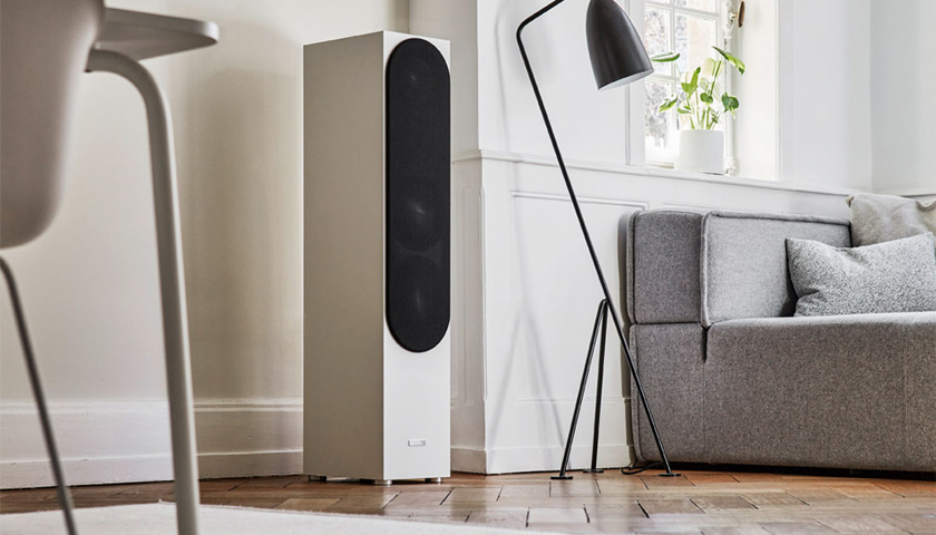 Компактная акустическая система