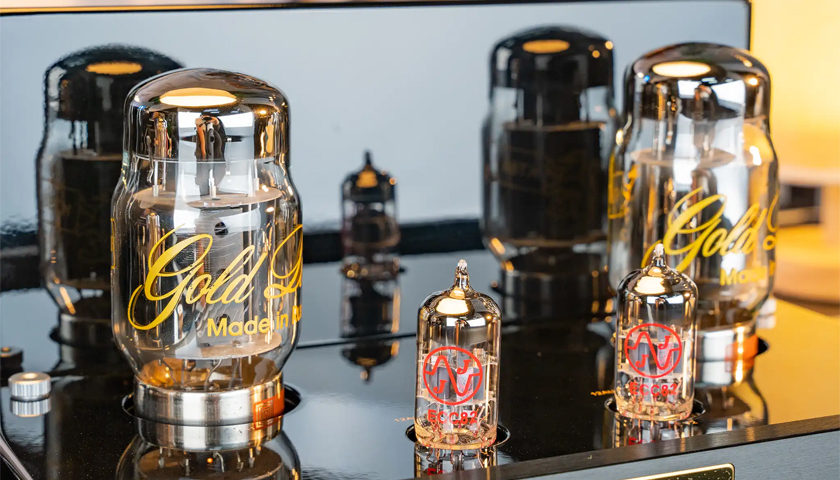 Усовершенствованная схема усиления для наушников