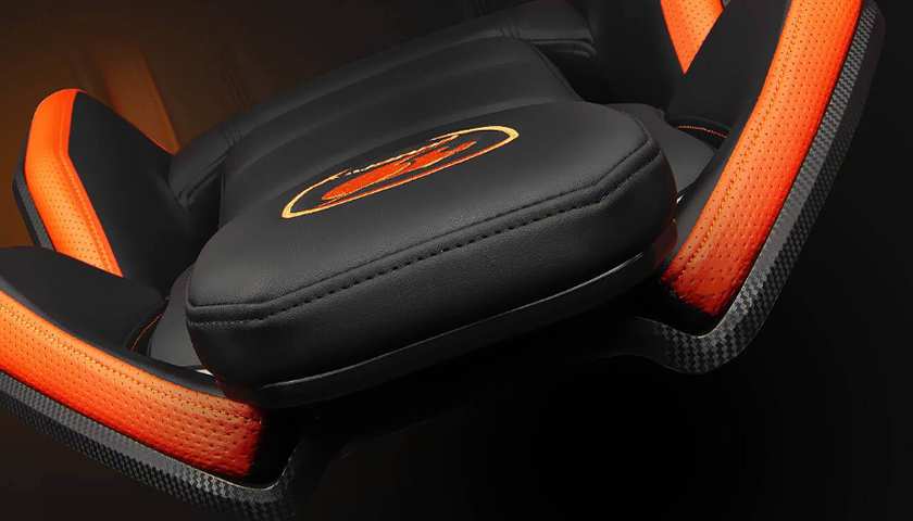 Cougar Hotrod кресло