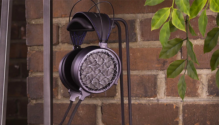 Dan Clark Audio CORINA