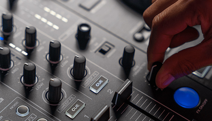 Совместимость с Serato DJ Pro и Virtual DJ