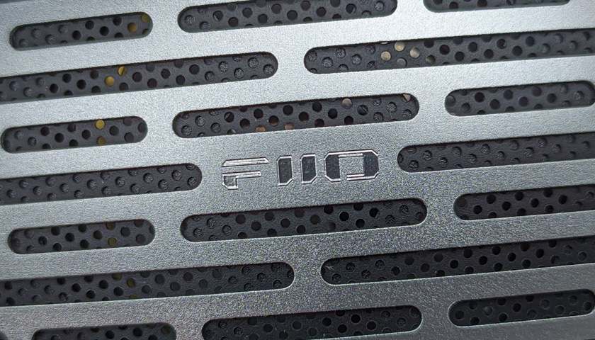 Решетка радиатора из алюминиево-магниевого сплава