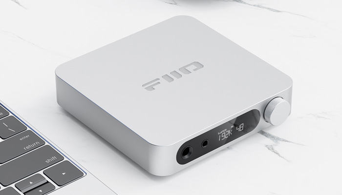 Специально разработанная аудиосхема и источник питания