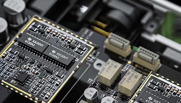 Усилитель нового поколения THX AAA 788+