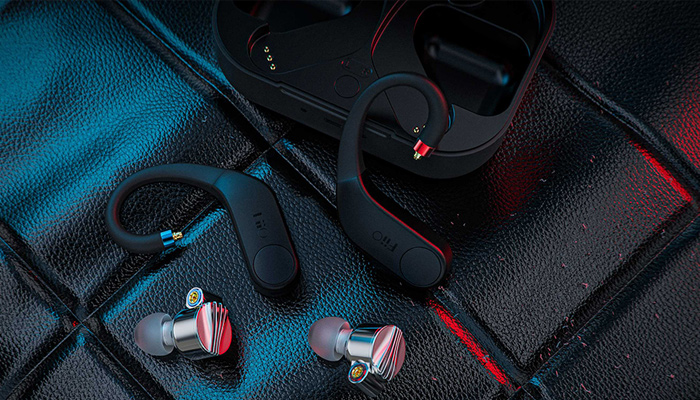 Двойные микрофоны для кристально-чистой голосовой связи