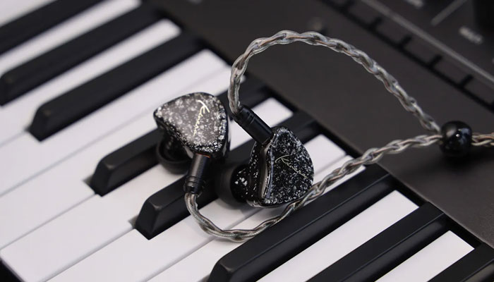 Дуэт Knowles и Sonion