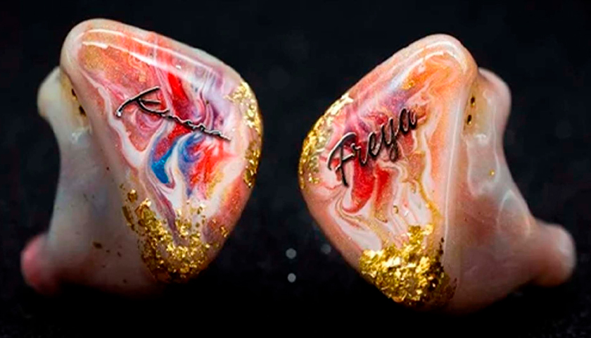 Kinera Freya Pink Crowned