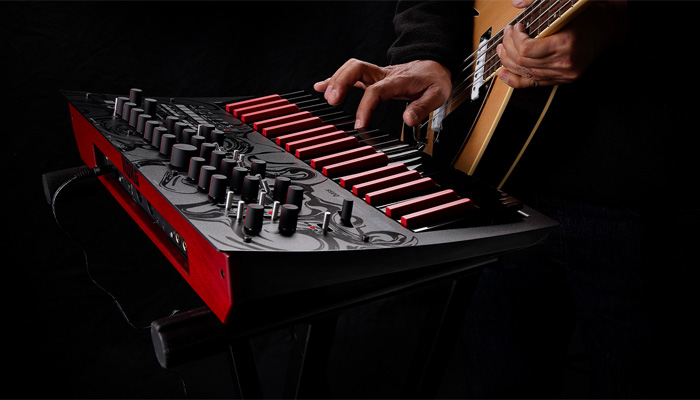 Korg Minilogue Bass