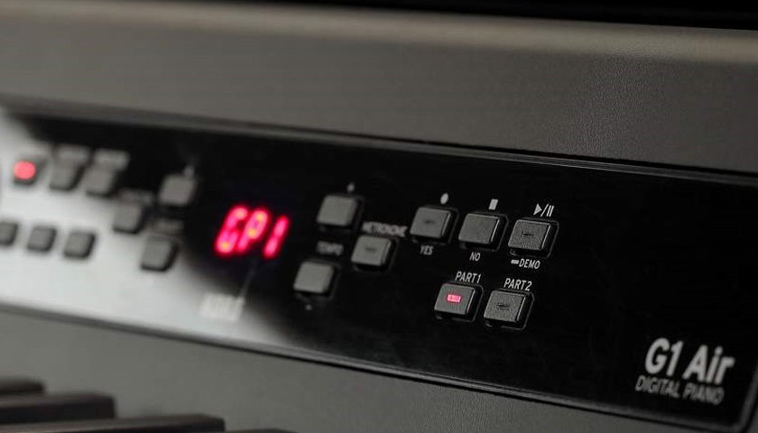 Сорок фортепианных композиций с полезными функциями для занятий