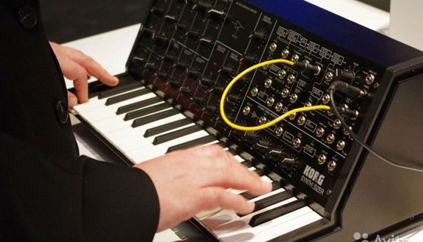 Полная реплика оригинальной аналоговой схемы