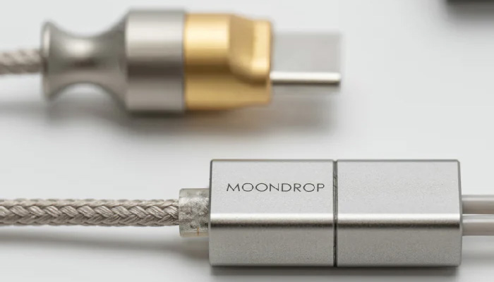 Высококачественный аудиокабель и разъем