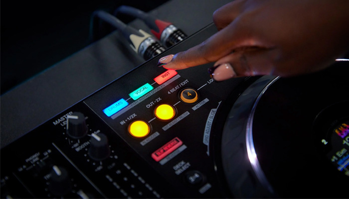 Совместимость с rekordbox и Serato DJ Pro