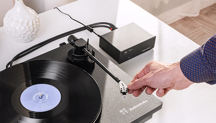 Защита от помех и элегантный корпус