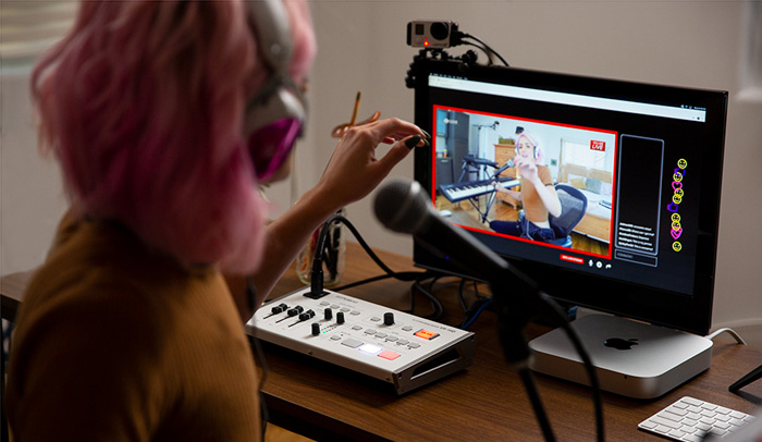Roland VR-1HD
