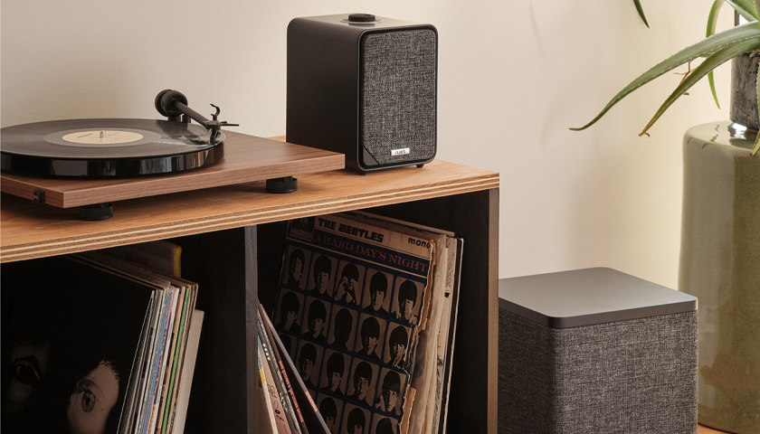 Ruark MR1 Mk3 активная полочная акустическая система