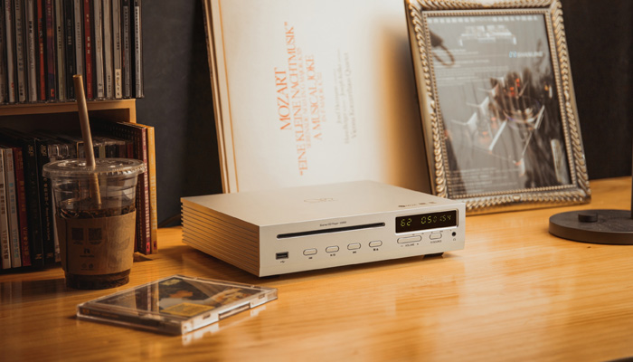 CD-привод Philips и лазер от Sanyo HD860