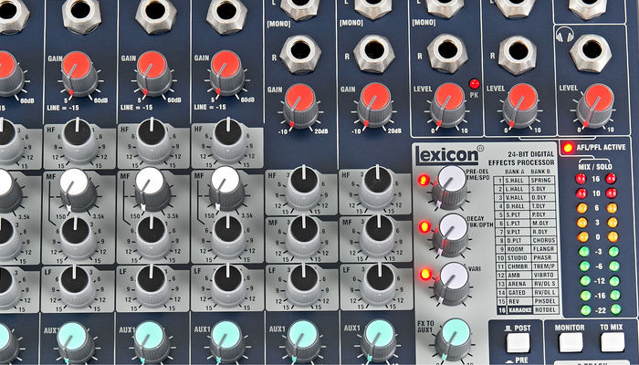 Soundcraft EFX12
