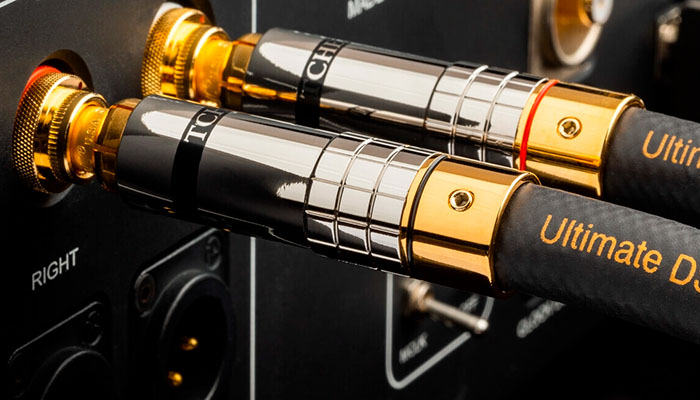 Tchernov Cable Ultimate IC RCA — межкомпонентный кабель класса Ultra High End.