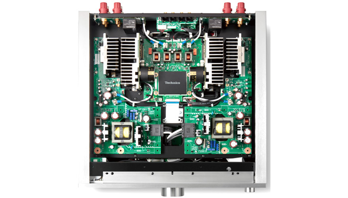 Четыре независимых блока питания