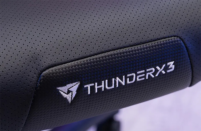 Дышащая поверхность кресла AIR Tech