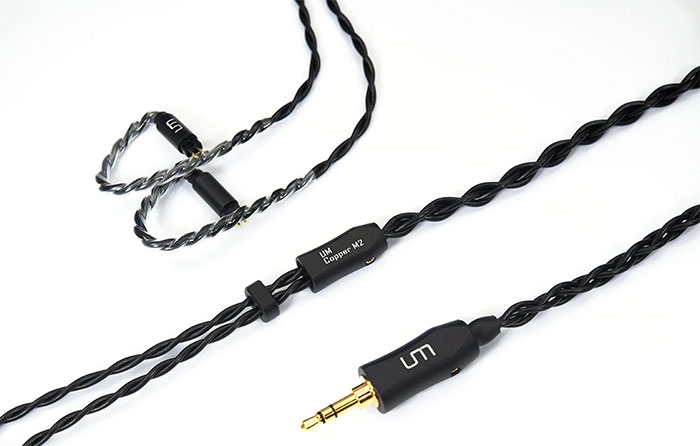 Фирменный кабель M2