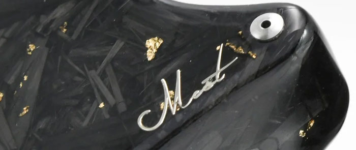 Корпус из угеволокна