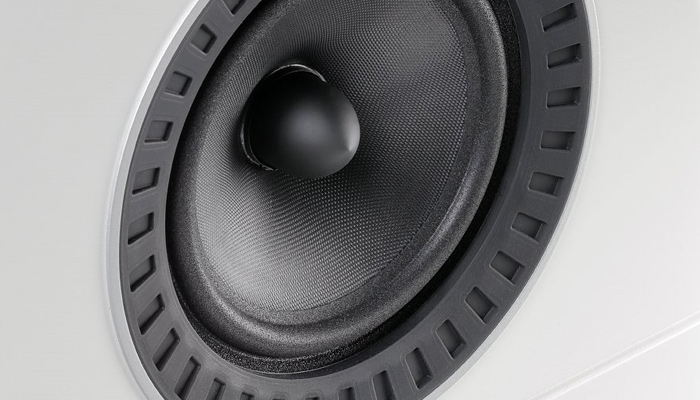 динамик с диффузором из стекловолокна