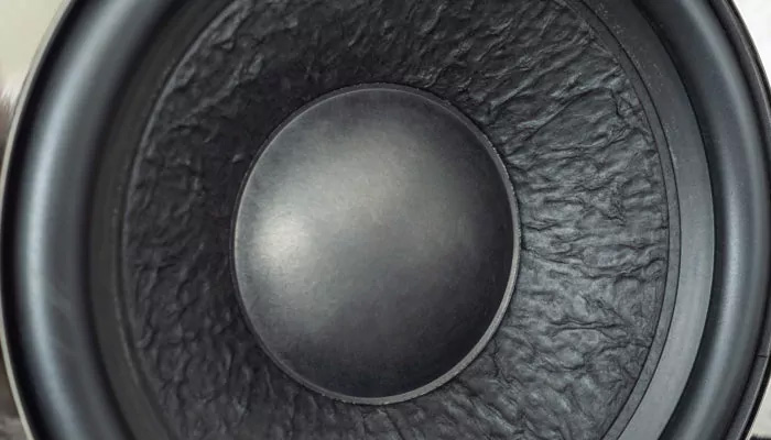 Wharfedale Diamond SW-12 - активный сабвуфер.