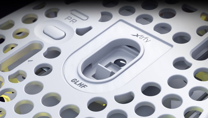 Сверхлегкая, при этом прочная