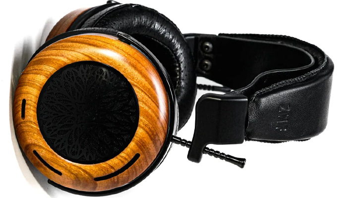 Уникальная широкая сцена