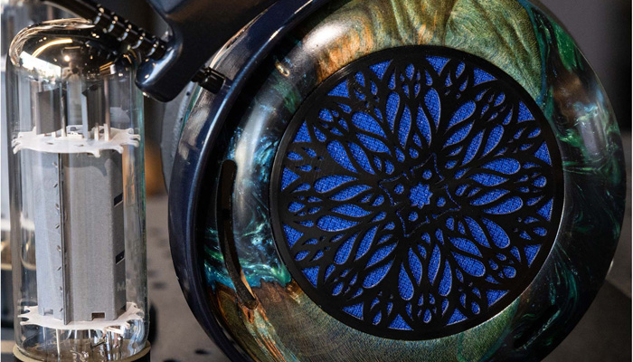 Уникальная широкая сцена