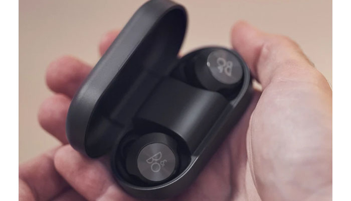 Наушники с адаптивным шумоподавлением