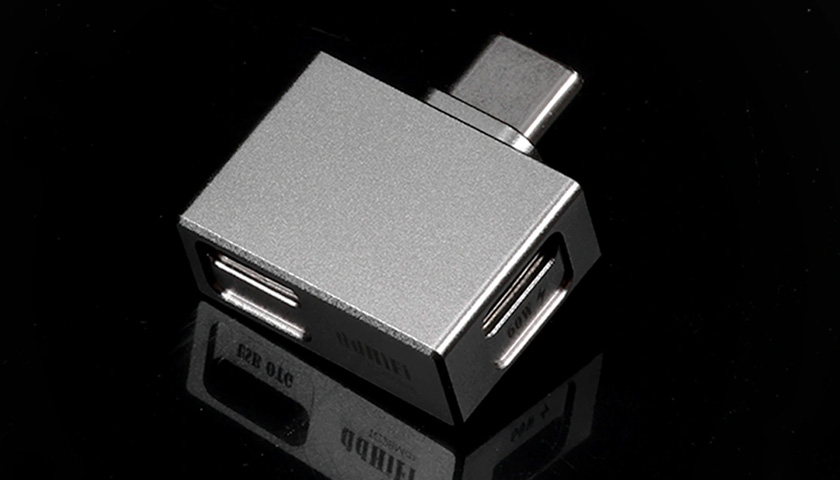 Двухканальный источник питания для улучшения качества звука