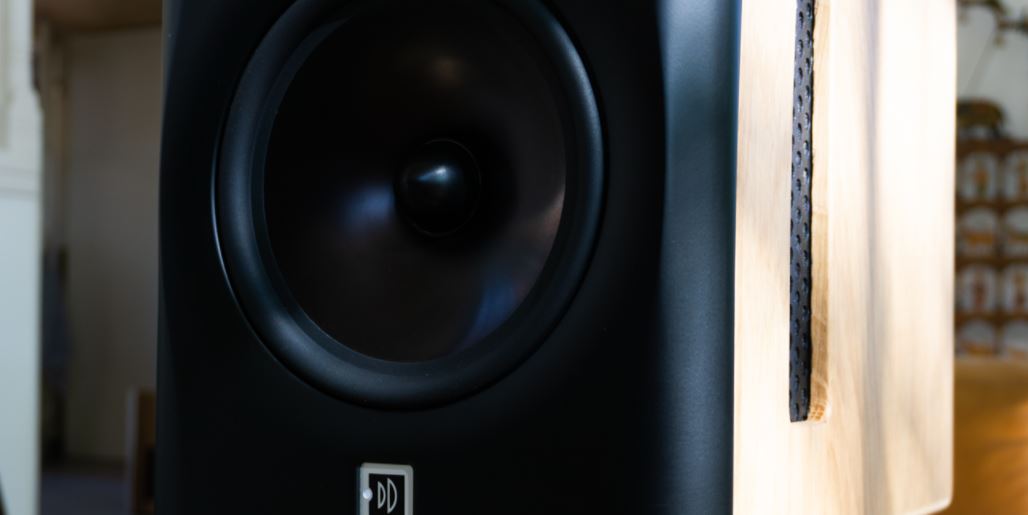 Dutch & Dutch 8c Speaker