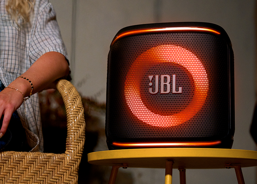 JBL Pro Sound получает AI Sound Boost