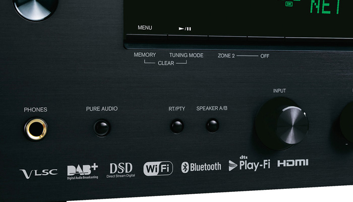 Даже большие акустические системы звучат динамично и живо