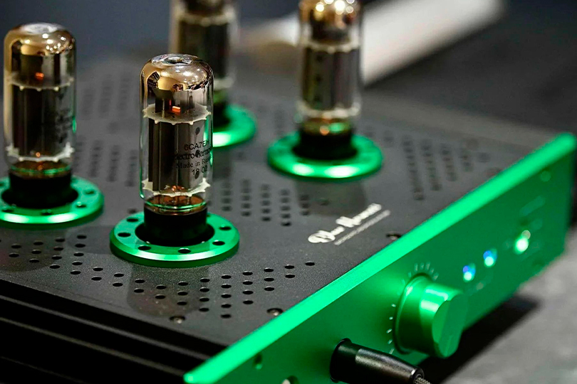 HeadAmp Blue Hawaii Special Edition обзор