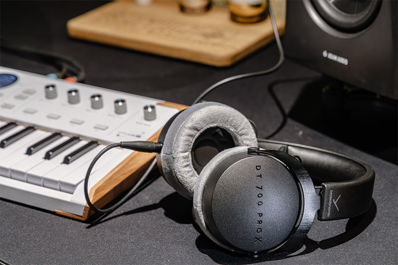Beyerdynamic DT 700 PRO X