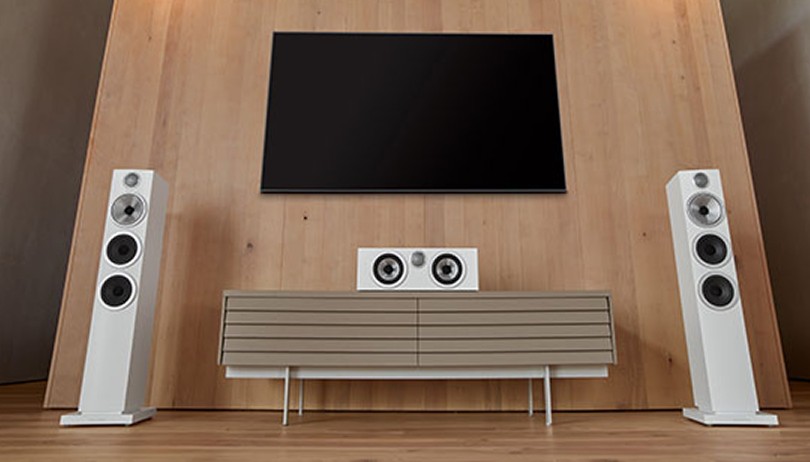 Bowers & Wilkins 704 S3