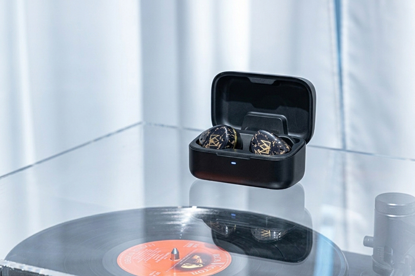 Noble Audio FoKus Rex5 Black — детальный и насыщенный беспроводной звук