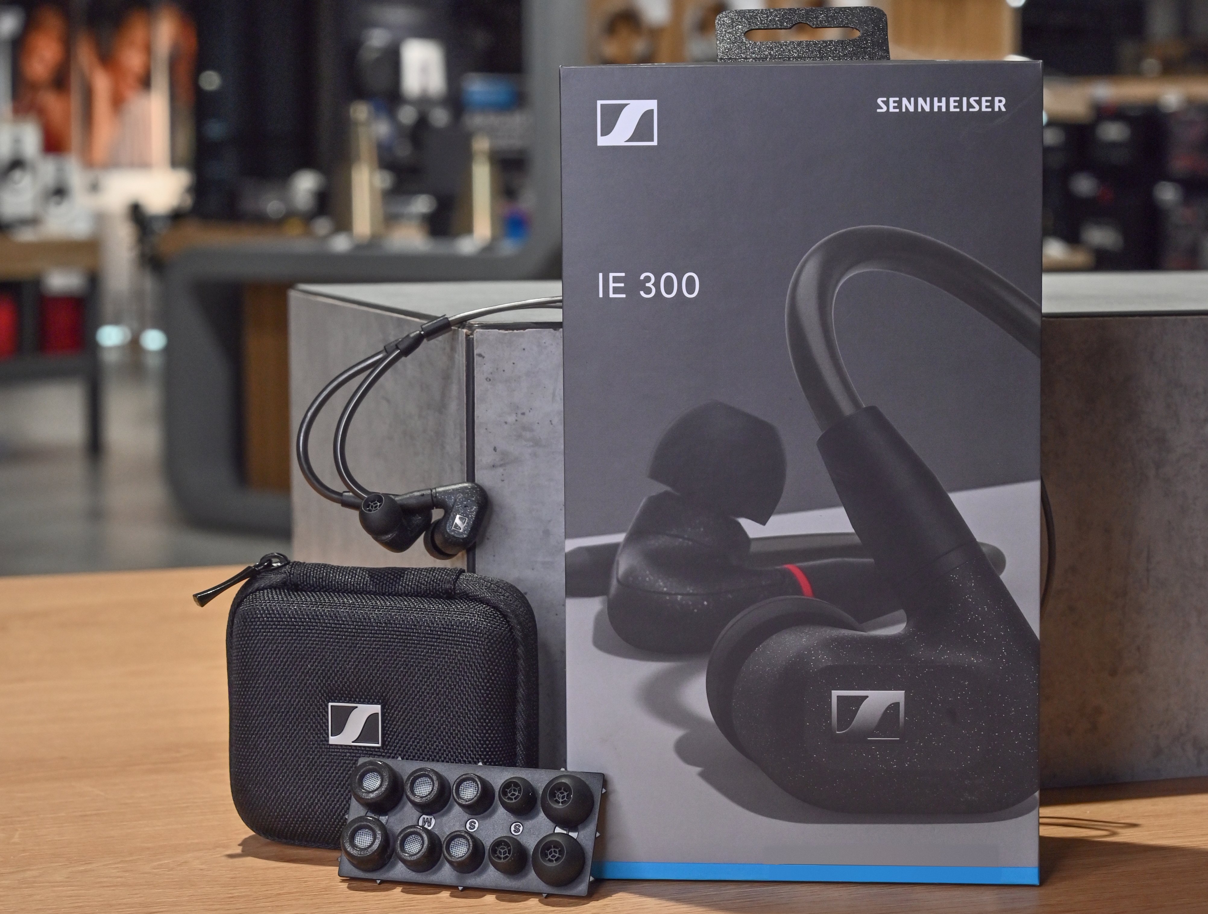 Наушники Sennheiser IE 300